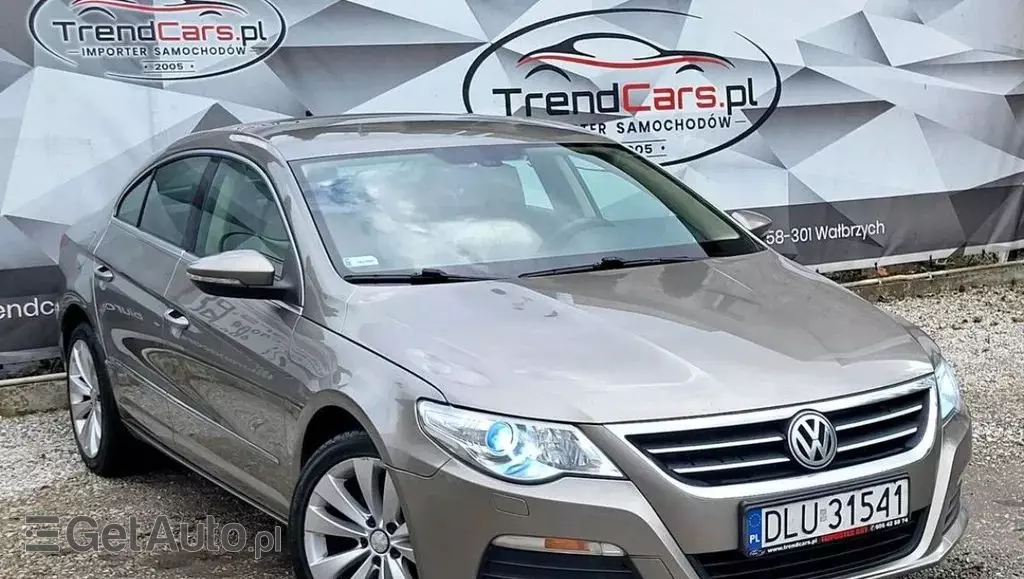 VOLKSWAGEN Passat CC 
