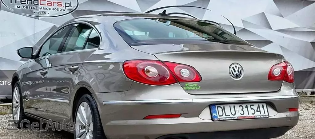 VOLKSWAGEN Passat CC 