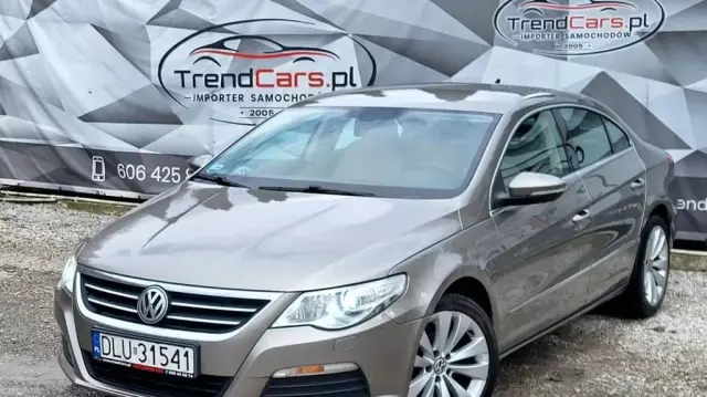 VOLKSWAGEN Passat CC 