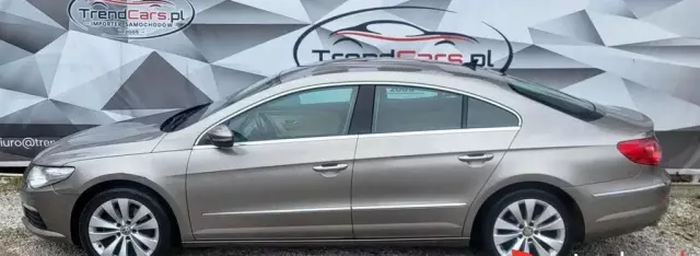 VOLKSWAGEN Passat CC 