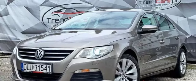 VOLKSWAGEN Passat CC 