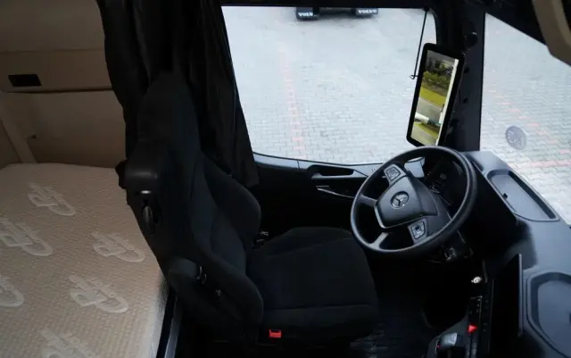 MERCEDES-BENZ ACTROS L 1851 / GIGA SPACE / RETARDER / 2022 R 