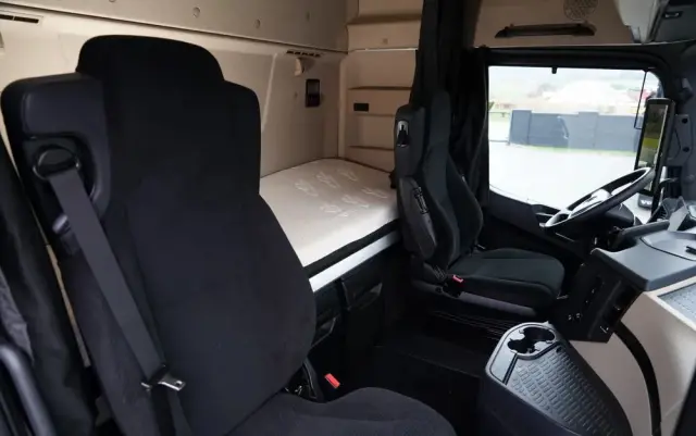 MERCEDES-BENZ ACTROS L 1851 / GIGA SPACE / RETARDER / 2022 R 