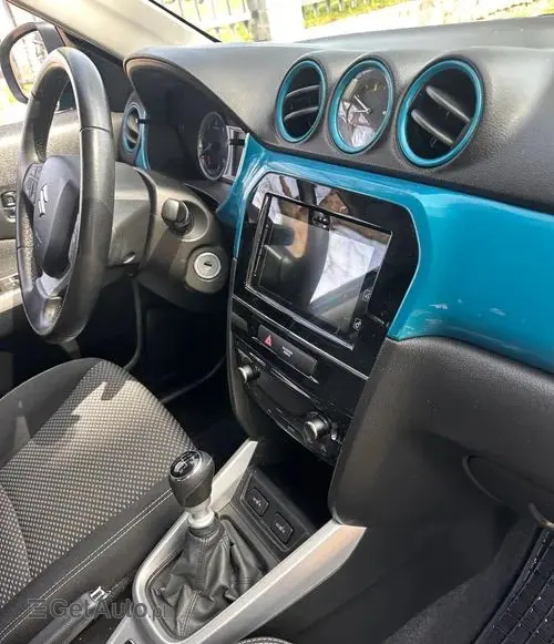 SUZUKI Vitara 