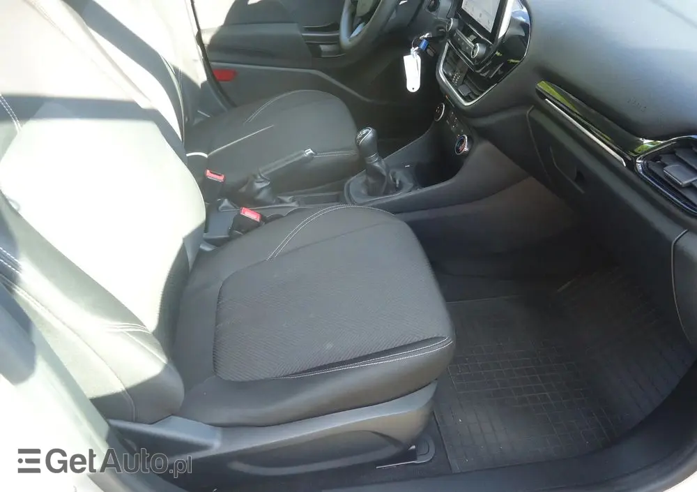 FORD Fiesta 1.1 Trend ASS