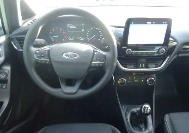 FORD Fiesta 1.1 Trend ASS