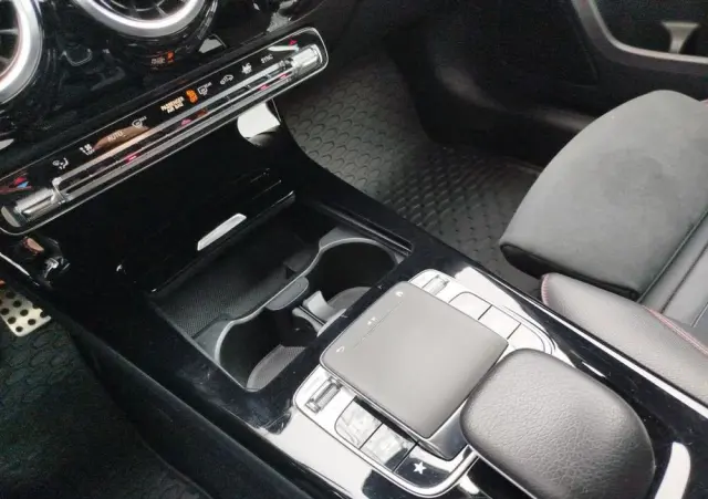 MERCEDES-BENZ Klasa A 