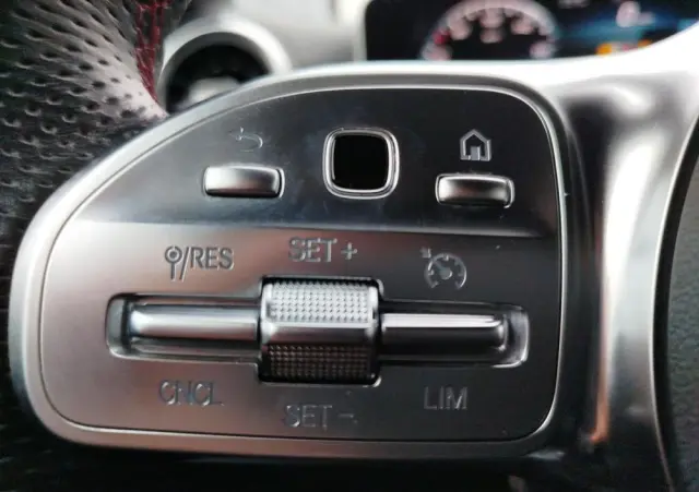 MERCEDES-BENZ Klasa A 