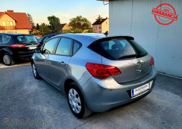 OPEL Astra IV 1.7 CDTI Sport