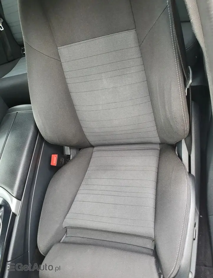 MERCEDES-BENZ Klasa C 200 (BlueTEC) d 7G-TRONIC