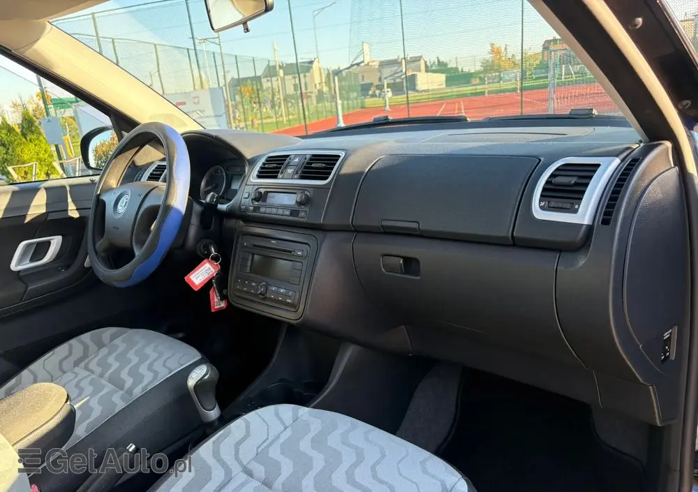 SKODA Roomster 1.6 16V Sport