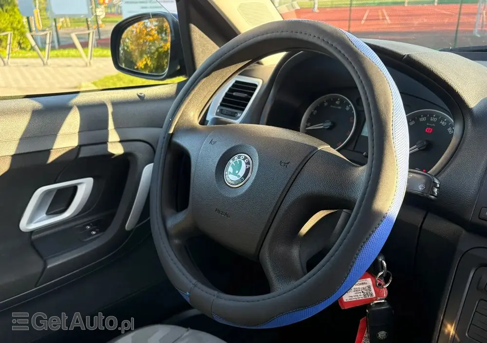 SKODA Roomster 1.6 16V Sport