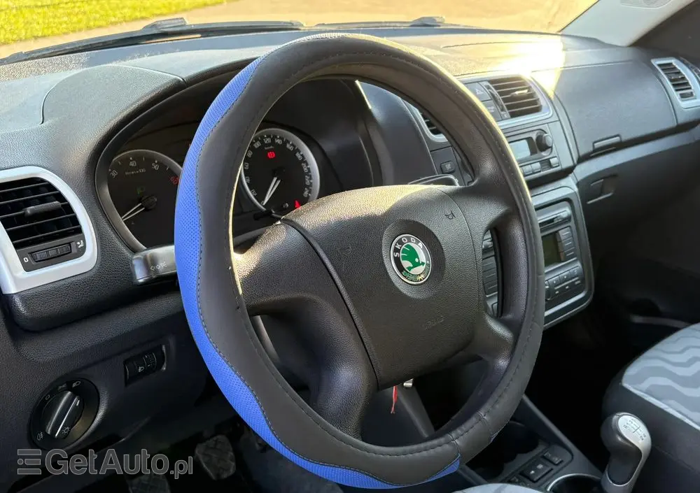 SKODA Roomster 1.6 16V Sport
