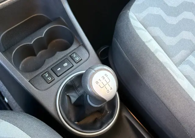 SKODA Roomster 1.6 16V Sport