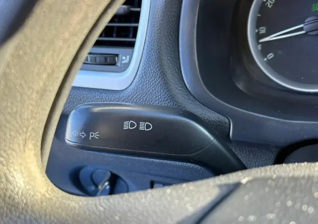 SKODA Roomster 1.6 16V Sport