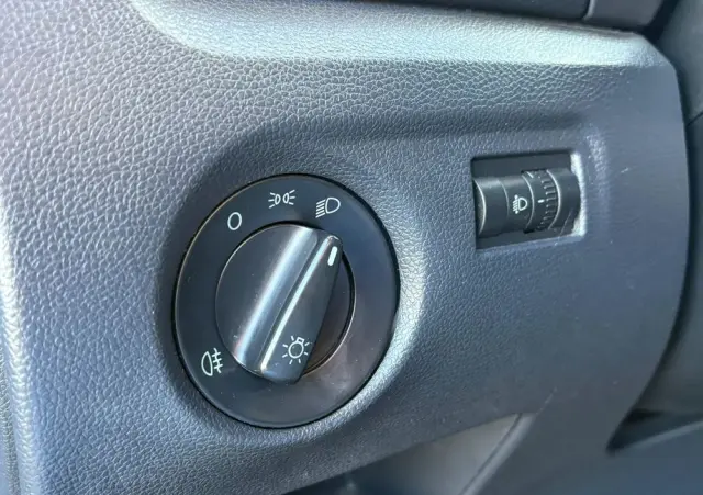 SKODA Roomster 1.6 16V Sport