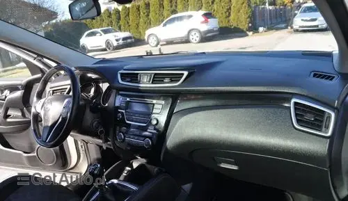 NISSAN Qashqai 2 