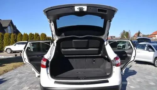 NISSAN Qashqai 2 