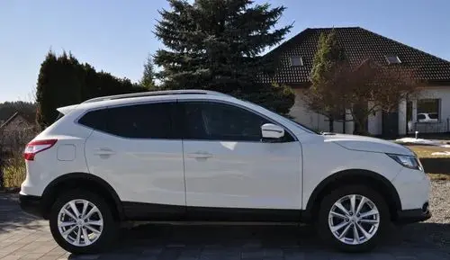 NISSAN Qashqai 2 