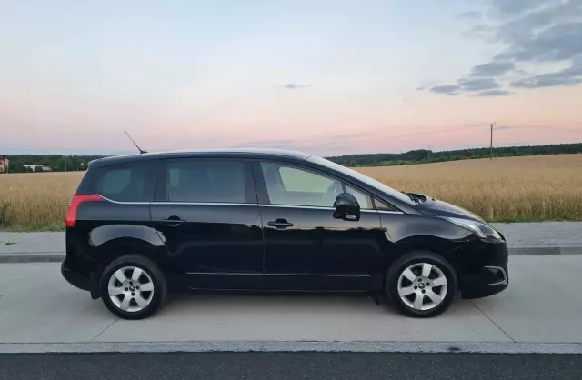 PEUGEOT 5008 1.6 HDi (115 KM) FAP
