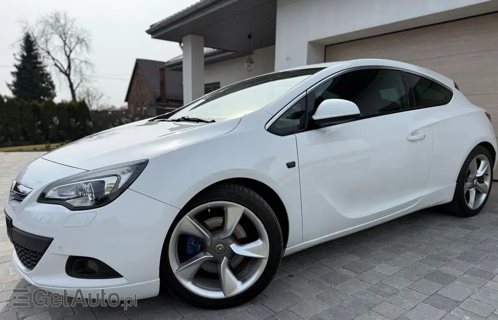 OPEL Astra 1.6 T Sport