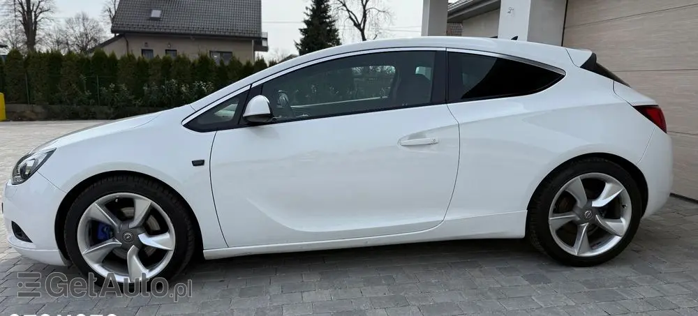 OPEL Astra 1.6 T Sport