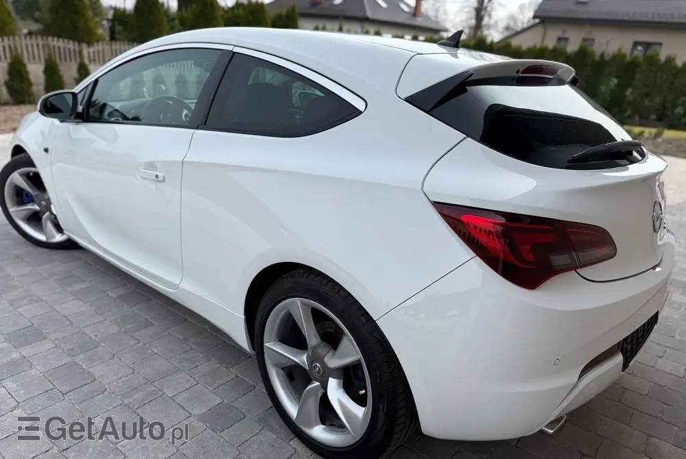 OPEL Astra 1.6 T Sport