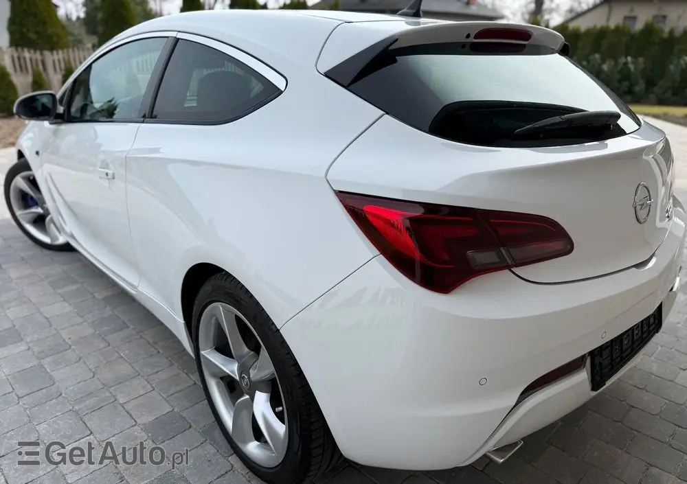 OPEL Astra 1.6 T Sport