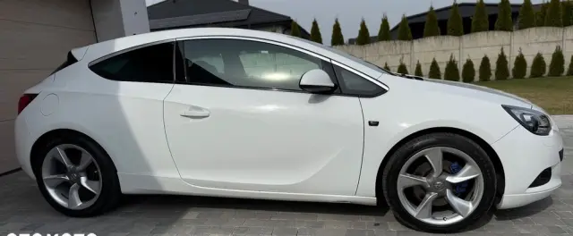 OPEL Astra 1.6 T Sport