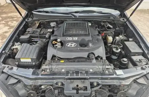 HYUNDAI Terracan 