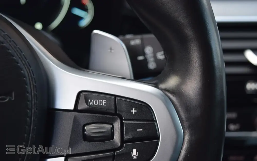 BMW Seria 5 525d Sport Line