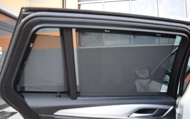 BMW Seria 5 525d Sport Line