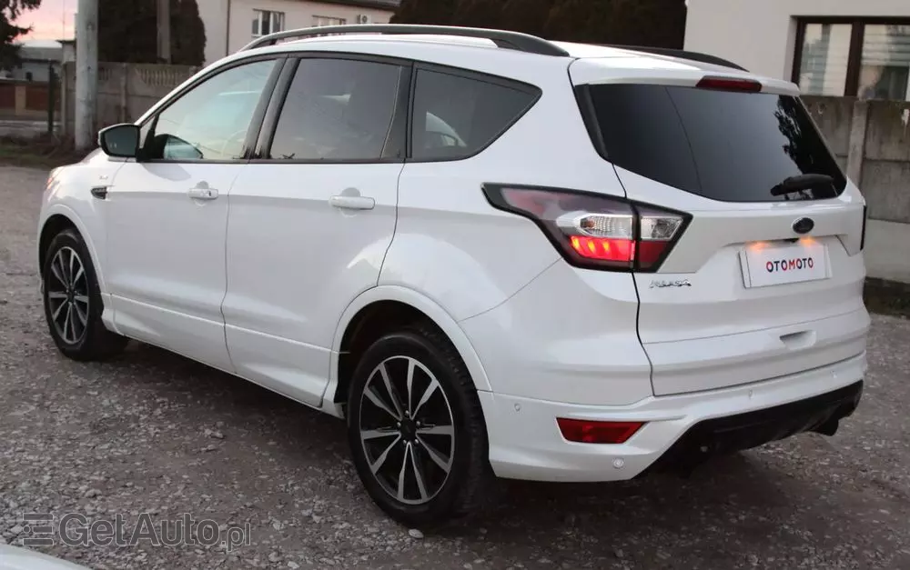 FORD Kuga 2.0 TDCi FWD ST-Line