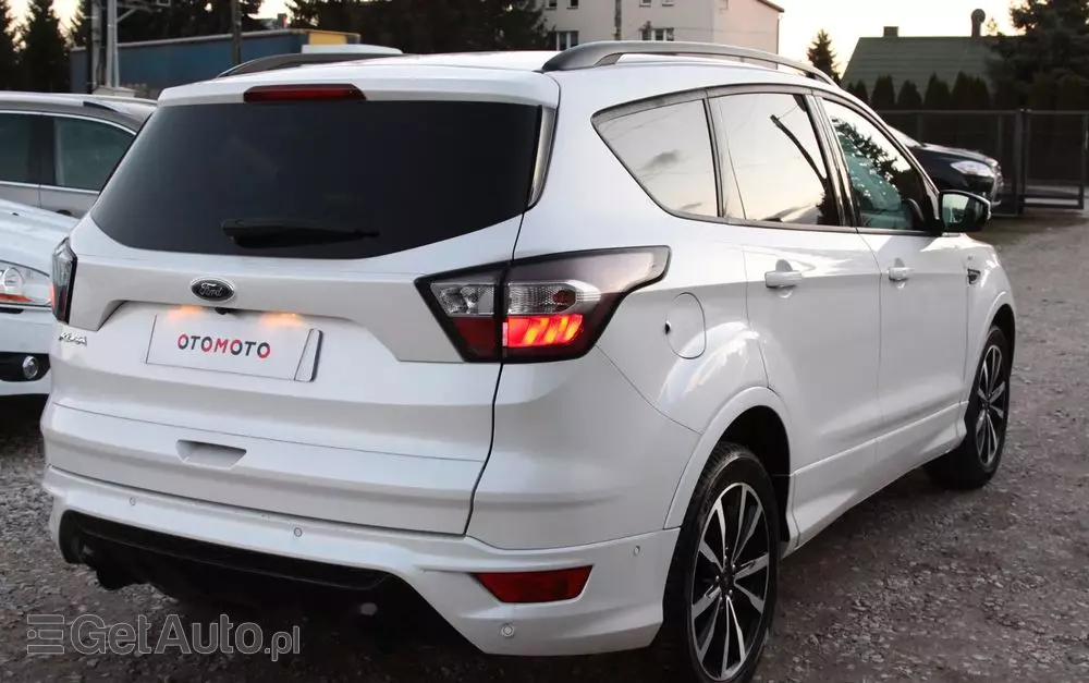 FORD Kuga 2.0 TDCi FWD ST-Line