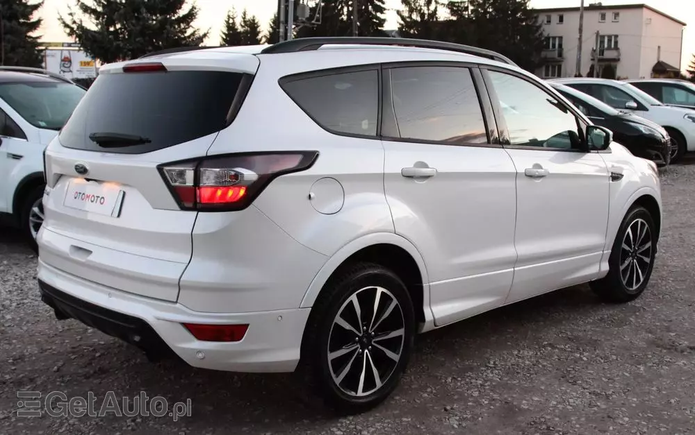 FORD Kuga 2.0 TDCi FWD ST-Line