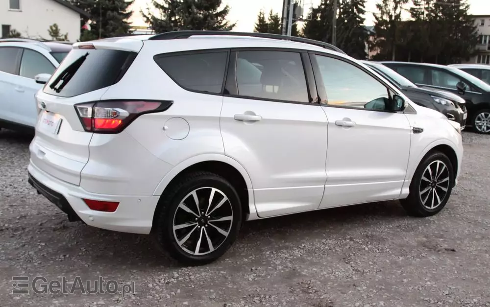 FORD Kuga 2.0 TDCi FWD ST-Line