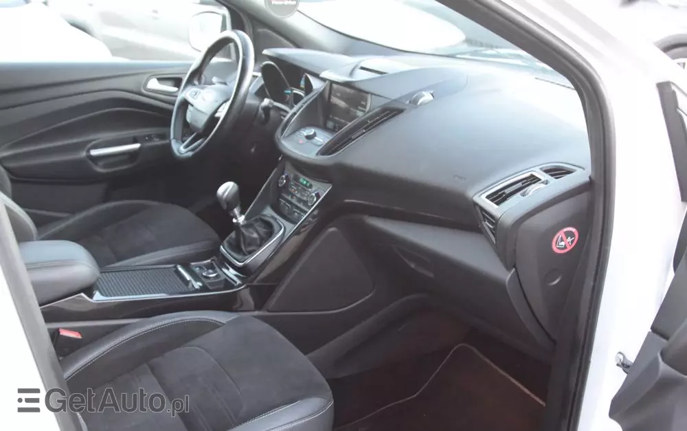 FORD Kuga 2.0 TDCi FWD ST-Line