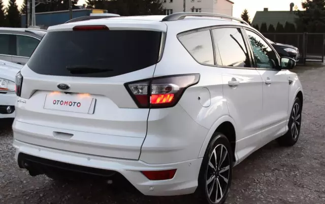 FORD Kuga 2.0 TDCi FWD ST-Line