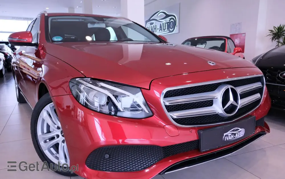 MERCEDES-BENZ Klasa E 220 d 9G-TRONIC