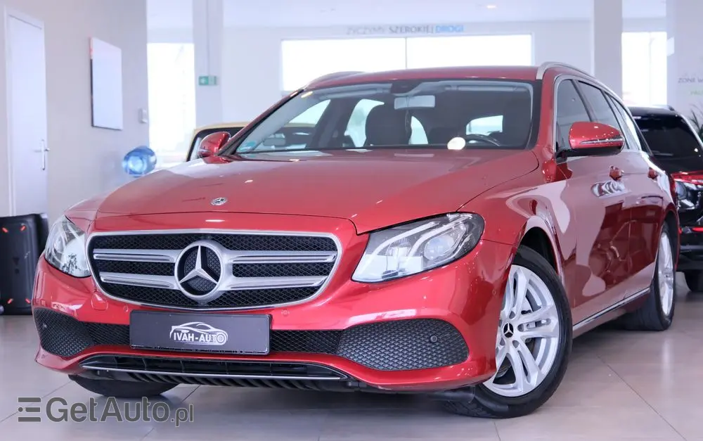 MERCEDES-BENZ Klasa E 220 d 9G-TRONIC