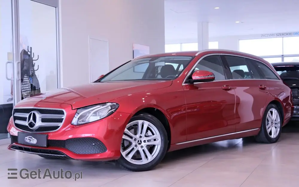 MERCEDES-BENZ Klasa E 220 d 9G-TRONIC