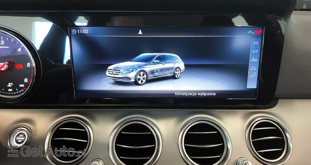 MERCEDES-BENZ Klasa E 220 d 9G-TRONIC