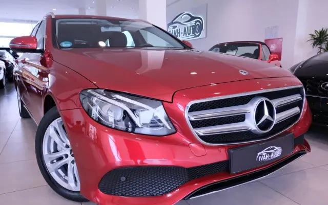 MERCEDES-BENZ Klasa E 220 d 9G-TRONIC