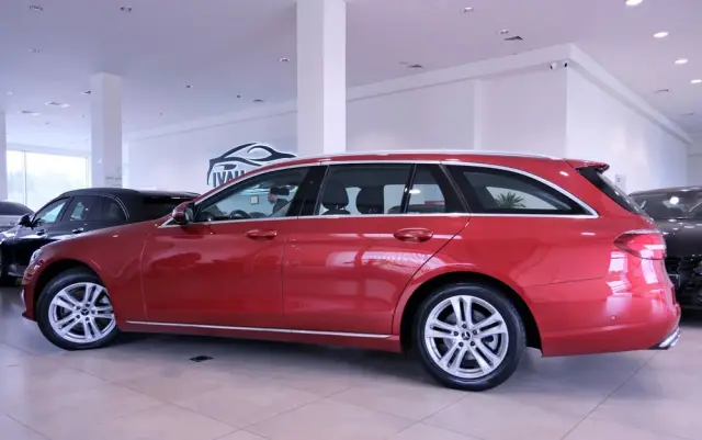 MERCEDES-BENZ Klasa E 220 d 9G-TRONIC