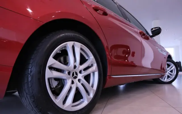 MERCEDES-BENZ Klasa E 220 d 9G-TRONIC