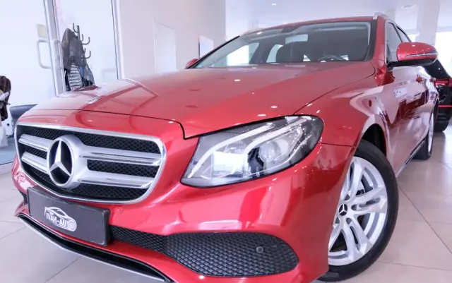 MERCEDES-BENZ Klasa E 220 d 9G-TRONIC