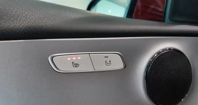 MERCEDES-BENZ Klasa E 220 d 9G-TRONIC