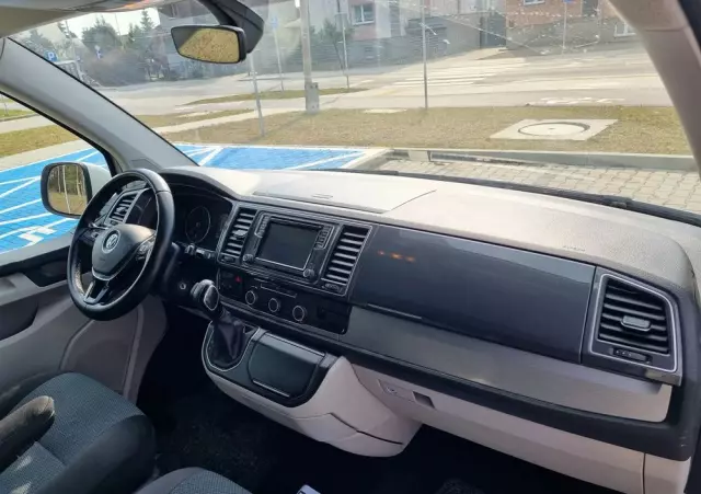 VOLKSWAGEN Transporter 