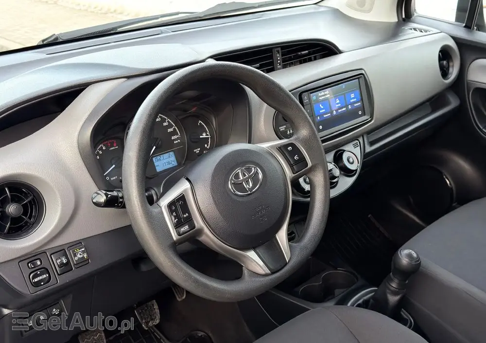 TOYOTA Yaris 1.0 Life