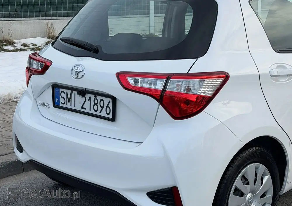 TOYOTA Yaris 1.0 Life